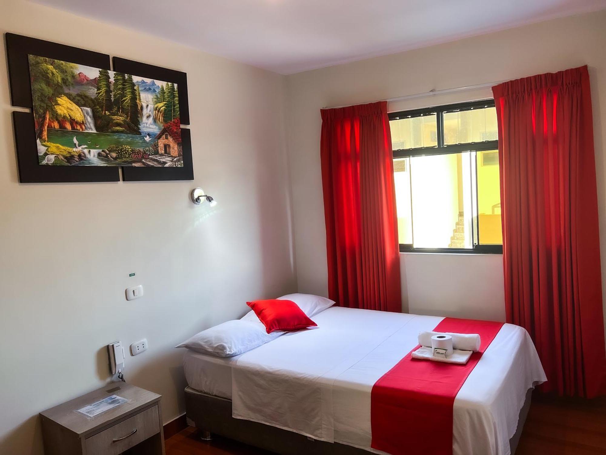 Hotel Residencial Marina House à Tarapoto Extérieur photo