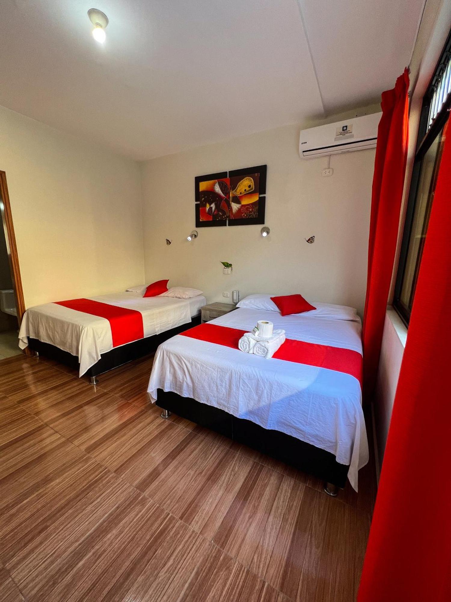 Hotel Residencial Marina House à Tarapoto Extérieur photo