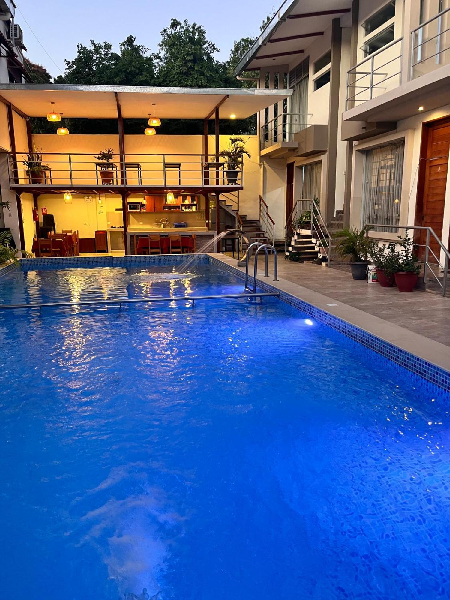 Hotel Residencial Marina House à Tarapoto Extérieur photo